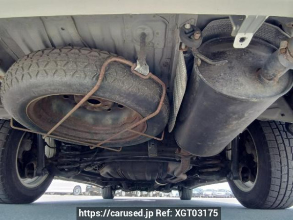 Used 2004 AT toyota alphard MNH10W Image[40]