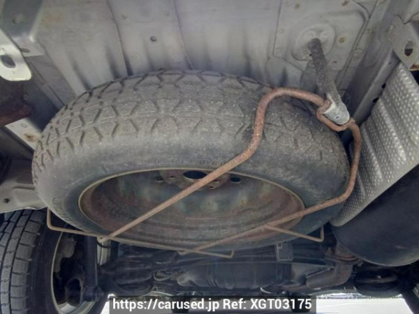 Used 2004 AT toyota alphard MNH10W Image[41]