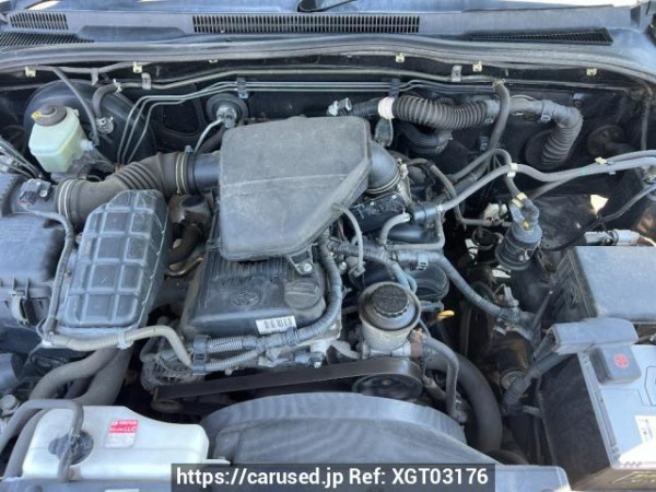 Used 2004 AT toyota hilux-surf TRN215W Image[9]