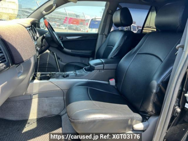 Used 2004 AT toyota hilux-surf TRN215W Image[12]