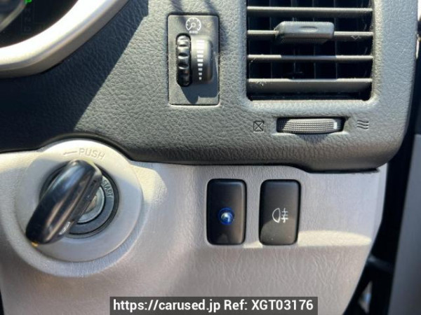 Used 2004 AT toyota hilux-surf TRN215W Image[24]