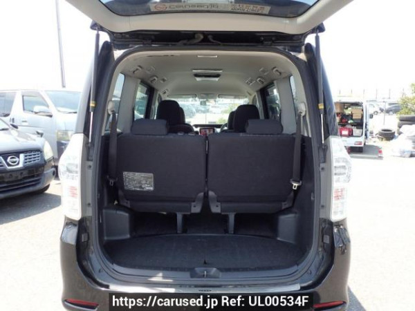 Used 2012 AT toyota voxy ZRR75W Image[7]
