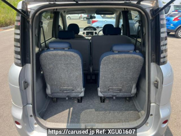 Used 2004 AT toyota sienta NCP81G Image[8]