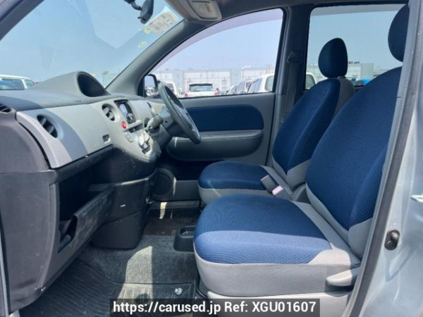 Used 2004 AT toyota sienta NCP81G Image[13]