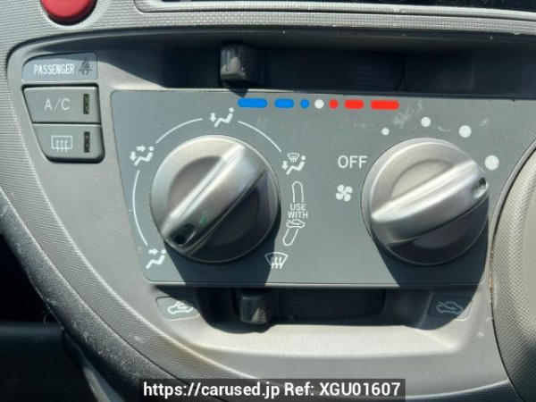 Used 2004 AT toyota sienta NCP81G Image[22]