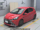 Toyota Aqua NHP10