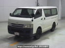 Toyota Hiace Van KDH206V
