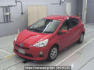 Toyota Aqua NHP10