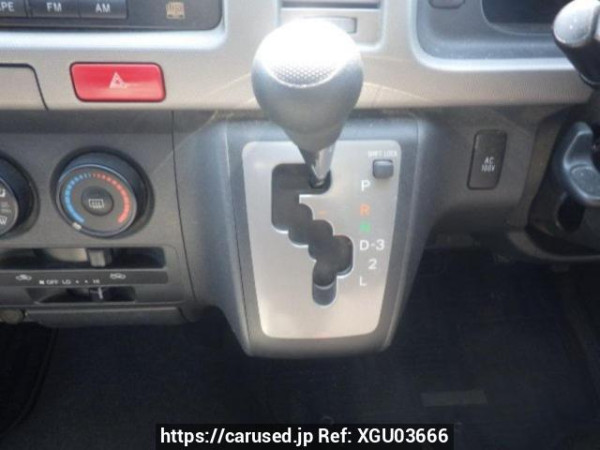 Used 2008 AT toyota hiace-wagon TRH214W Image[22]