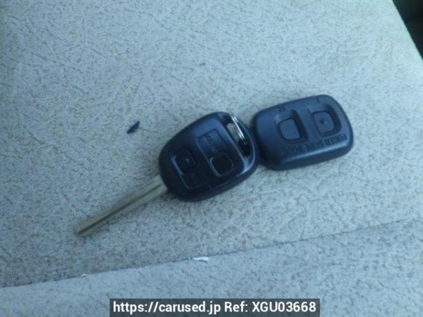 Used 2004 AT toyota alphard MNH10W Image[25]