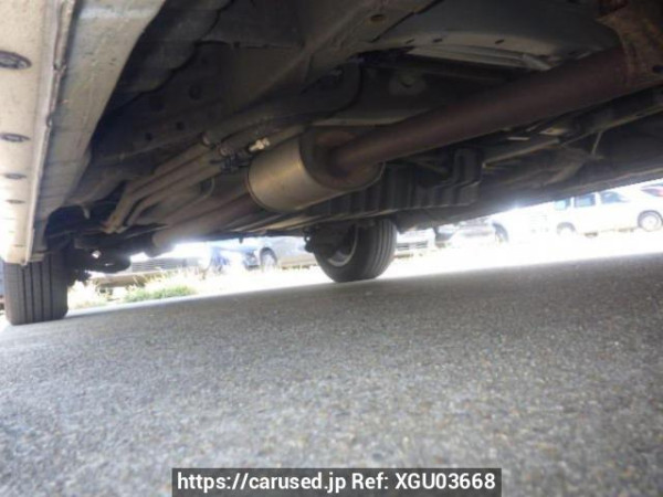 Used 2004 AT toyota alphard MNH10W Image[32]