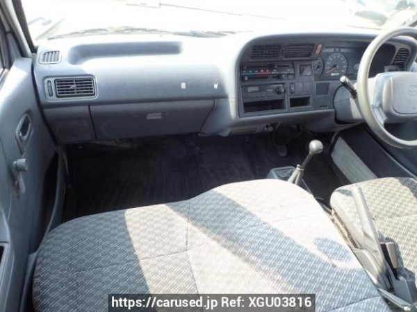Used 2000 MT toyota regiusace-van RZH112V Image[15]