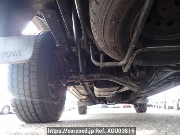 Used 2000 MT toyota regiusace-van RZH112V Image[28]