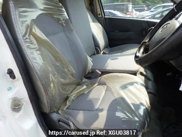 Used 2006 MT toyota regiusace-van KDH205V Image[10]