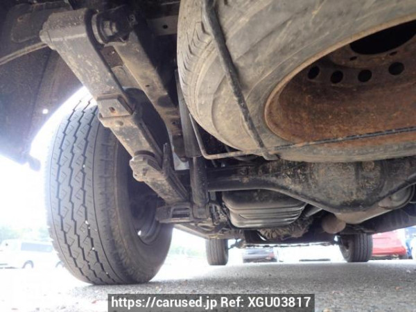 Used 2006 MT toyota regiusace-van KDH205V Image[27]