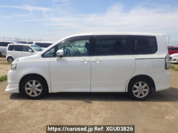 Used 2007 AT toyota voxy ZRR70W Image[3]