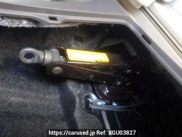 Used 2006 AT toyota alphard MNH10W Image[39]