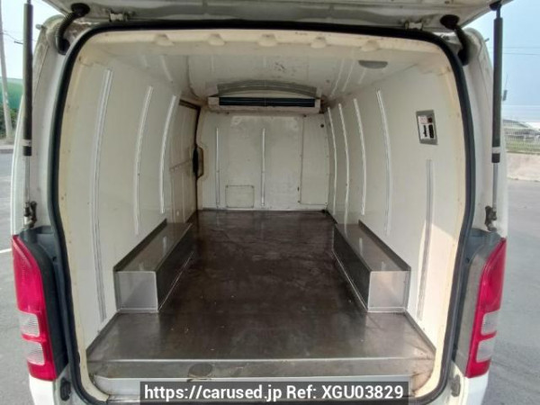 Used 2006 AT toyota hiace-van KDH205V Image[8]