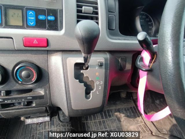 Used 2006 AT toyota hiace-van KDH205V Image[23]