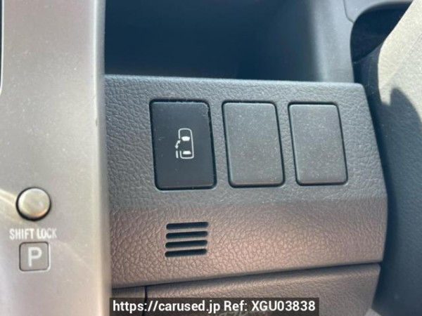 Used 2008 AT toyota noah ZRR70G Image[29]