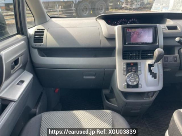Used 2008 AT toyota noah ZRR75W Image[22]