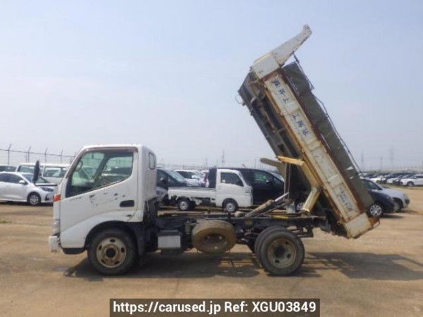 Used 2001 MT toyota dyna-truck XZU322D Image[3]