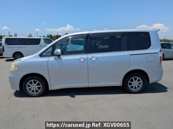 Used 2009 AT toyota noah ZRR75G Image[3]
