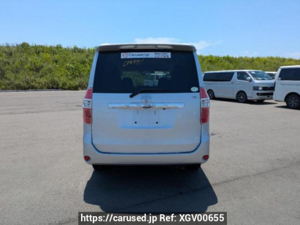 Used 2009 AT toyota noah ZRR75G Image[5]