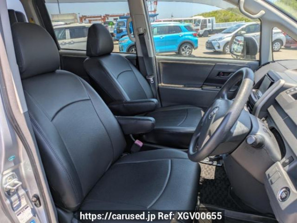 Used 2009 AT toyota noah ZRR75G Image[11]