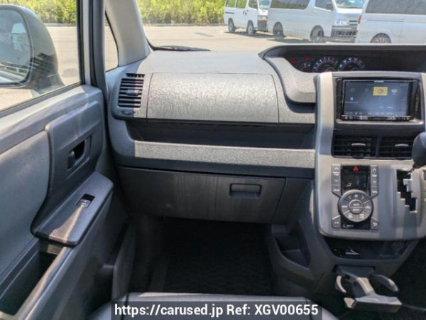 Used 2009 AT toyota noah ZRR75G Image[20]