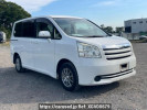 Toyota Noah ZRR70G
