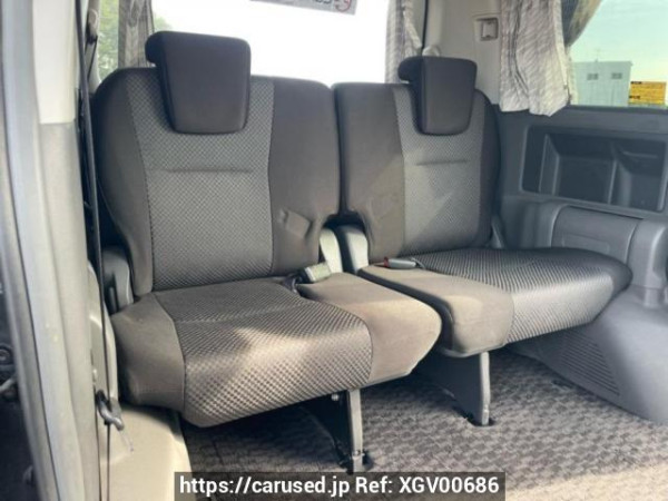 Used 2007 AT toyota noah ZRR75W Image[17]