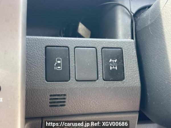 Used 2007 AT toyota noah ZRR75W Image[29]