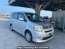 Toyota Noah ZRR75W