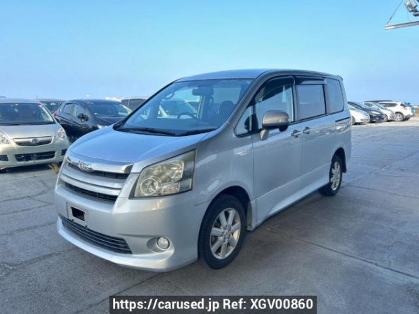 Used 2007 AT toyota noah ZRR75W Image[2]