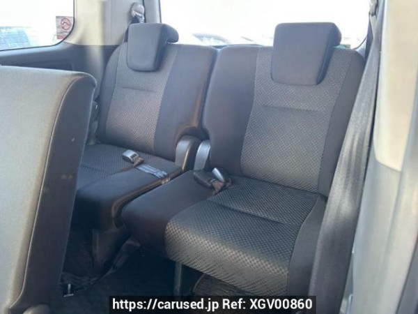 Used 2007 AT toyota noah ZRR75W Image[17]