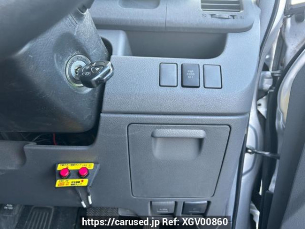 Used 2007 AT toyota noah ZRR75W Image[23]