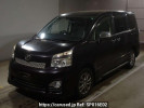 Toyota Voxy ZRR75W