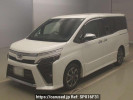Toyota Voxy ZRR80W