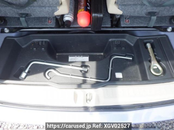 Used 2004 AT toyota sienta NCP81G Image[41]