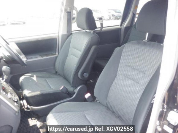 Used 2008 AT toyota noah ZRR70W Image[13]