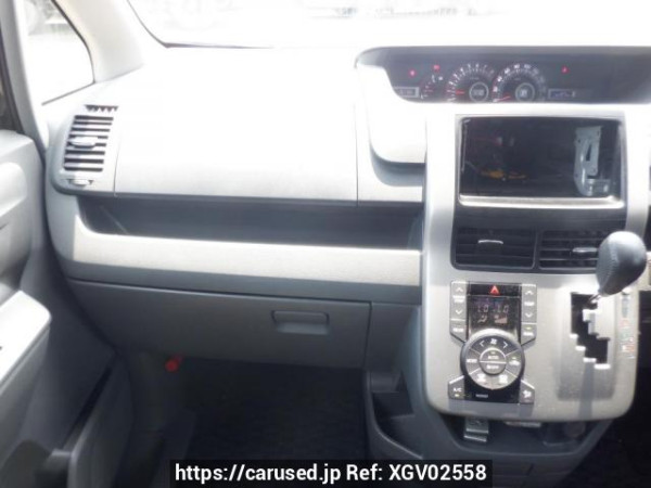 Used 2008 AT toyota noah ZRR70W Image[18]