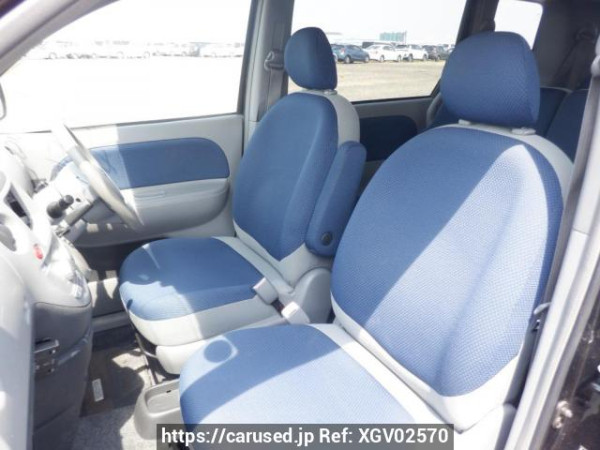 Used 2004 AT toyota sienta NCP81G Image[13]