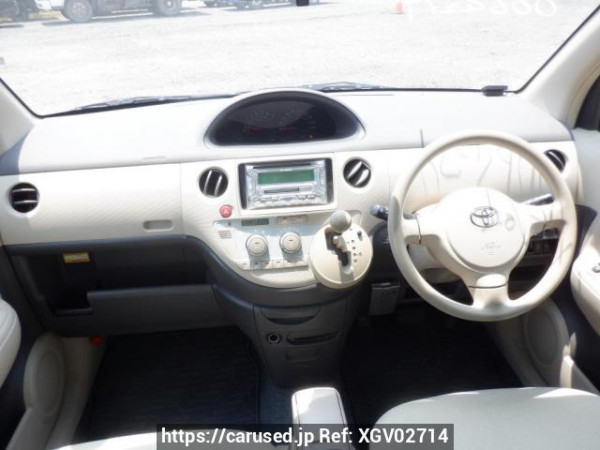 Used 2004 AT toyota sienta NCP81G Image[17]