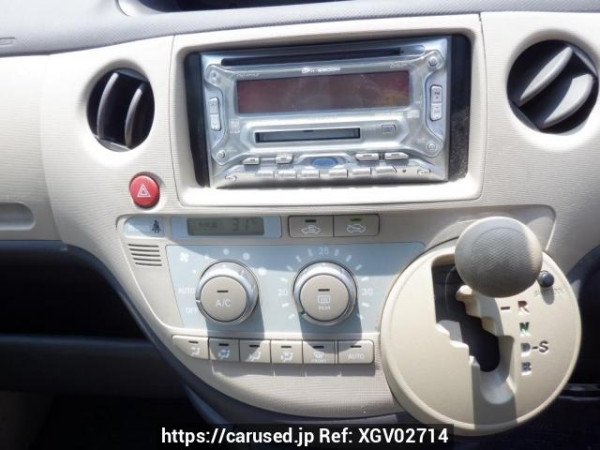 Used 2004 AT toyota sienta NCP81G Image[22]