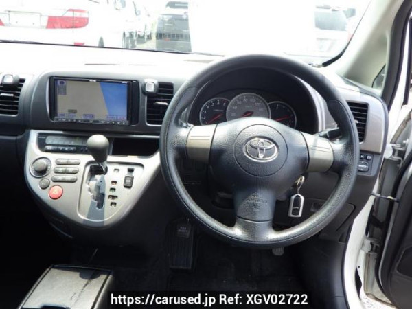 Used 2005 AT toyota wish ANE10G Image[29]