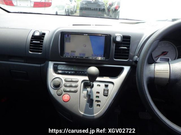 Used 2005 AT toyota wish ANE10G Image[30]