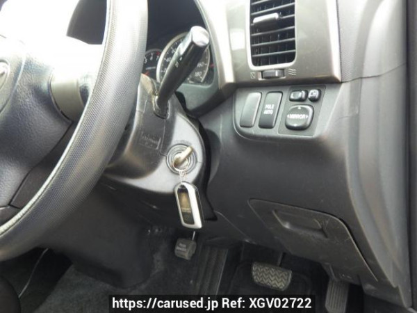 Used 2005 AT toyota wish ANE10G Image[33]