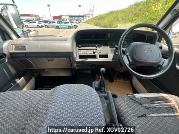 Used 2004 MT toyota hiace-van TRH112V Image[16]