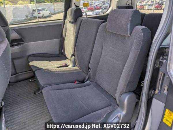 Used 2009 AT toyota noah ZRR70G Image[16]